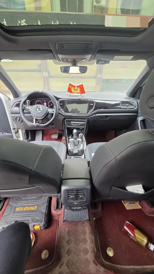 2021 Volkswagen T-Roc 1.4T 150HP L4 7DCT,autocango,china used car exporter,china ev exporter,chinese used car exporter,chinese used ev exporter