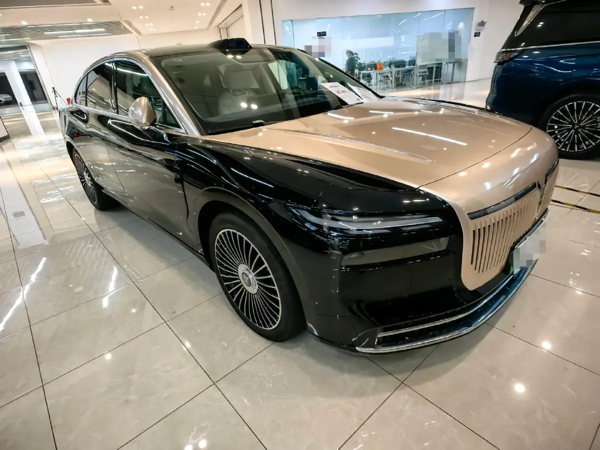 2026 Voyah ZhuiGuang L 1.5T 150HP L4 PHEV,autocango,china used car exporter,china ev exporter,chinese used car exporter,chinese used ev exporter