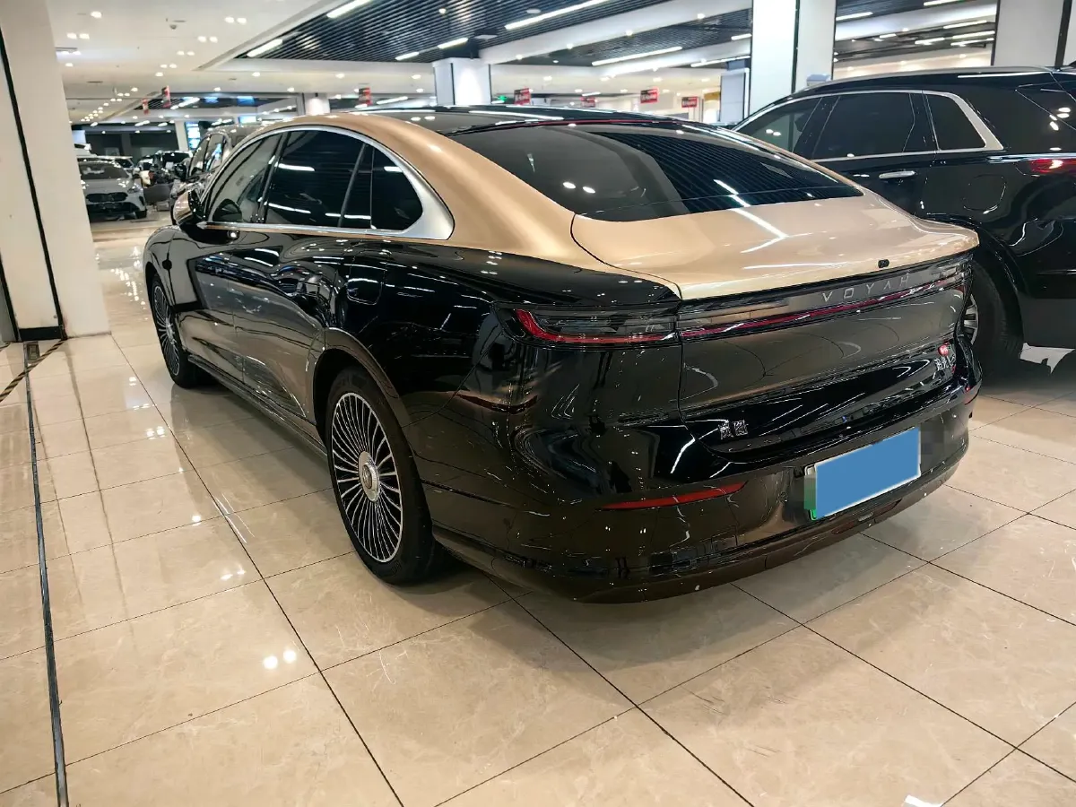 2026 Voyah ZhuiGuang L 1.5T 150HP L4 PHEV,autocango,china used car exporter,china ev exporter,chinese used car exporter,chinese used ev exporter