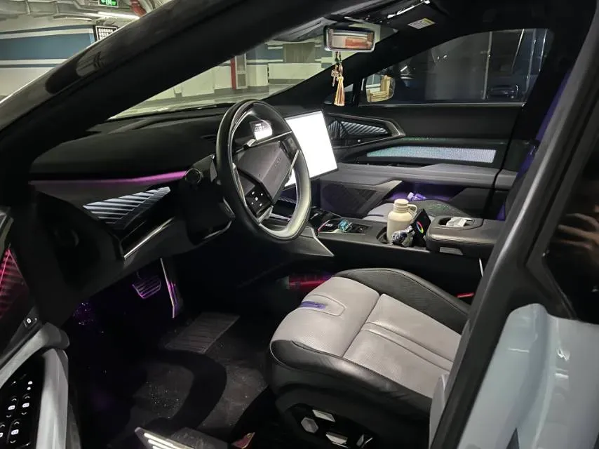 2023 HiPhi Z BEV 120KWH,autocango,china used car exporter,china ev exporter,chinese used car exporter,chinese used ev exporter