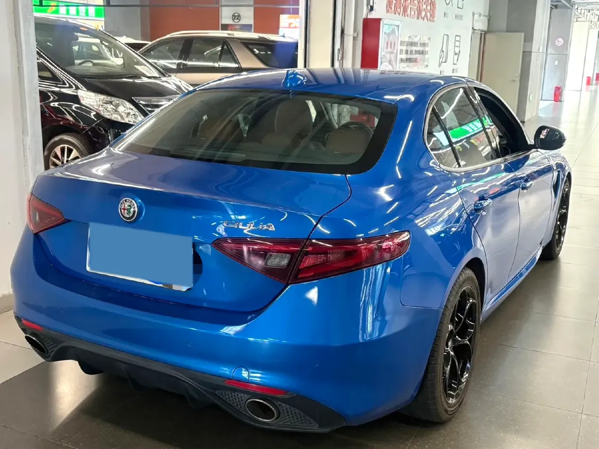 2017 Toyota Highlander 2.0T 220HP L4 6AT,autocango,china used car exporter,china ev exporter,chinese used car exporter,chinese used ev exporter