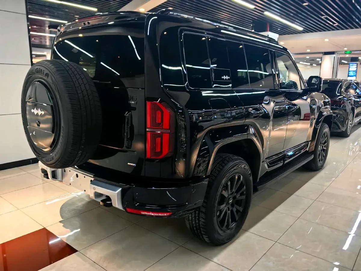 2025 FangChengBao Bao 5 1.5T 194HP L4 E-CVT PHEV 31.8KWH,autocango,china used car exporter,china ev exporter,chinese used car exporter,chinese used ev exporter