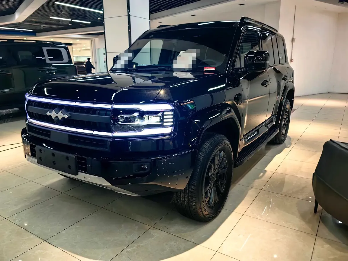 2025 FangChengBao Bao 5 1.5T 194HP L4 E-CVT PHEV 31.8KWH,autocango,china used car exporter,china ev exporter,chinese used car exporter,chinese used ev exporter