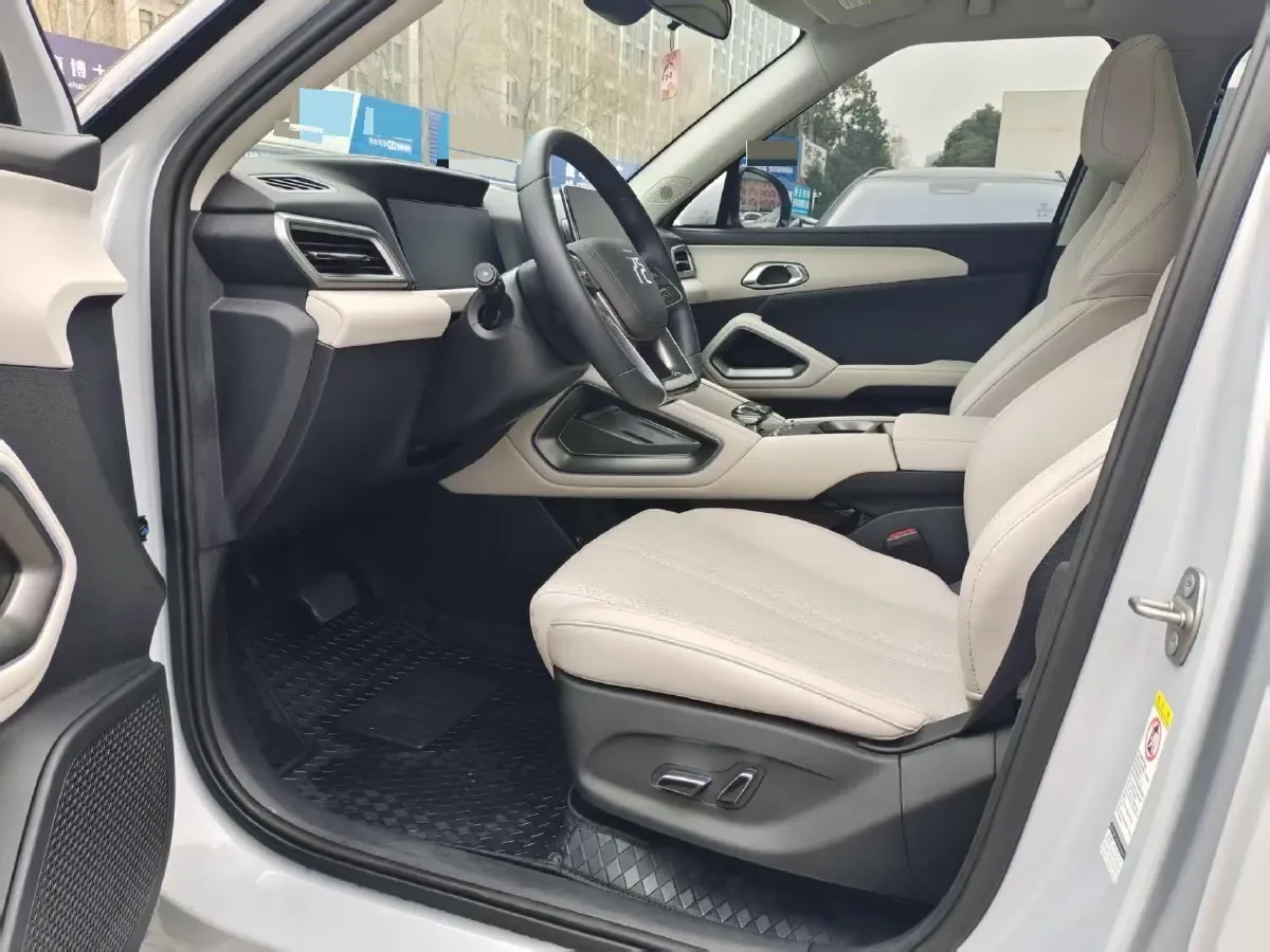 2024 BYD YuanUP BEV 45.12KWH,autocango,china used car exporter,china ev exporter,chinese used car exporter,chinese used ev exporter