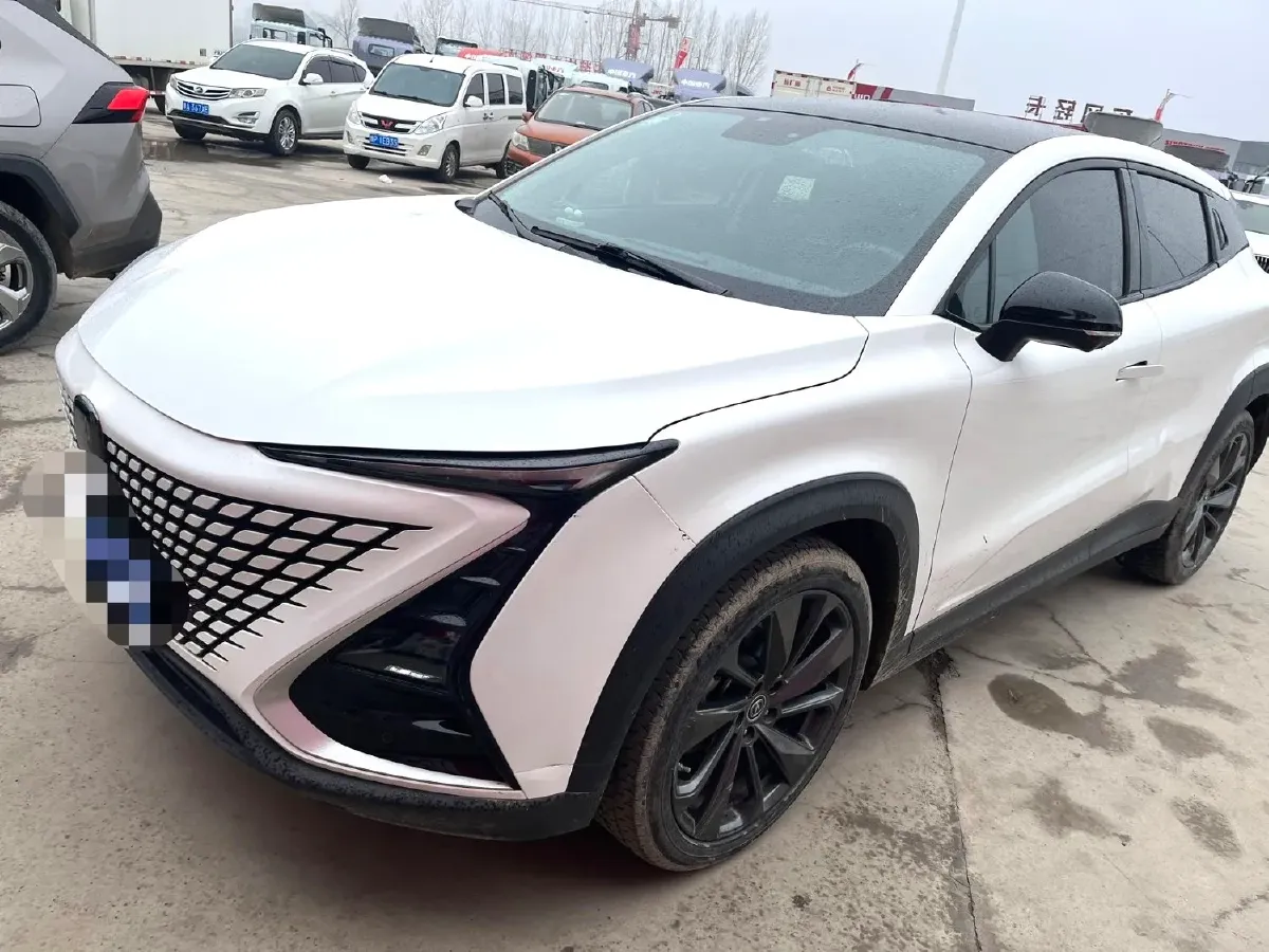 2020 ChangAn UNI-T 1.5T 180HP L4 7DCT,autocango,china used car exporter,china ev exporter,chinese used car exporter,chinese used ev exporter