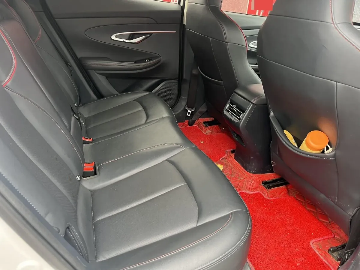 2020 ChangAn UNI-T 1.5T 180HP L4 7DCT,autocango,china used car exporter,china ev exporter,chinese used car exporter,chinese used ev exporter