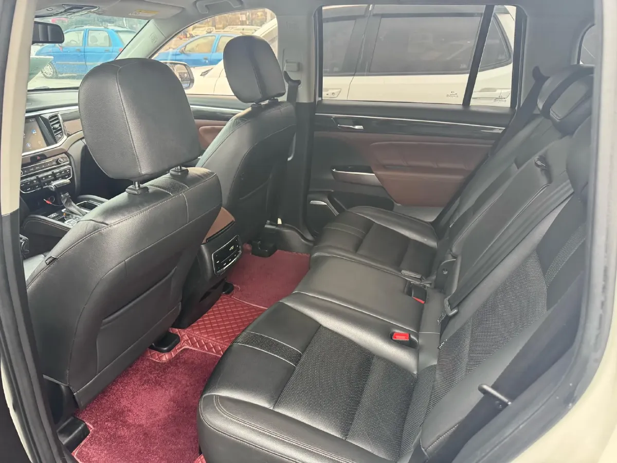 2017 GAC Trumpchi GS8 2.0T 201HP L4 6AT,autocango,china used car exporter,china ev exporter,chinese used car exporter,chinese used ev exporter