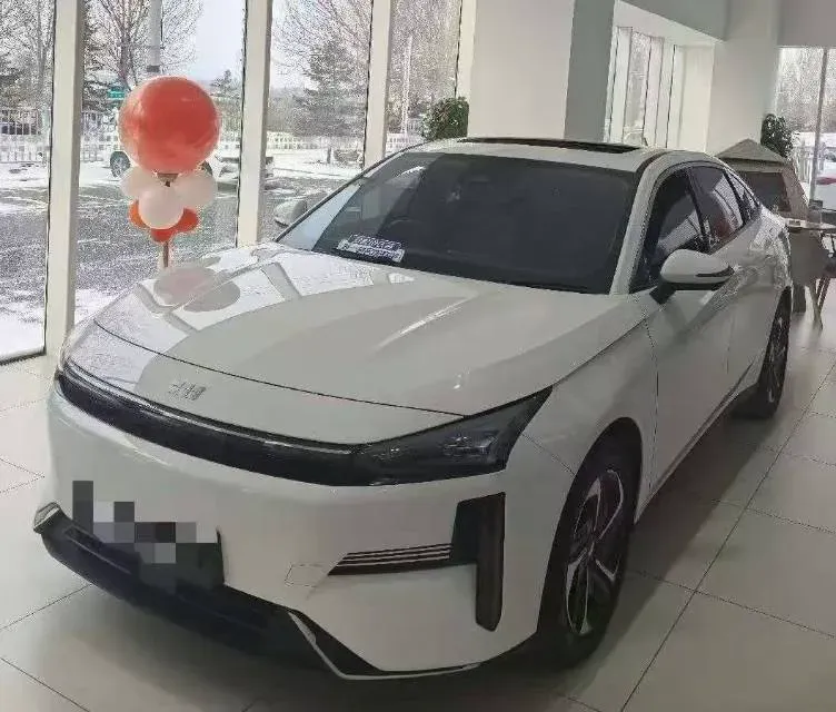 2024 Geely Galaxy L6 1.5T 163HP L4 3DHT PHEV,autocango,china used car exporter,china ev exporter,chinese used car exporter,chinese used ev exporter