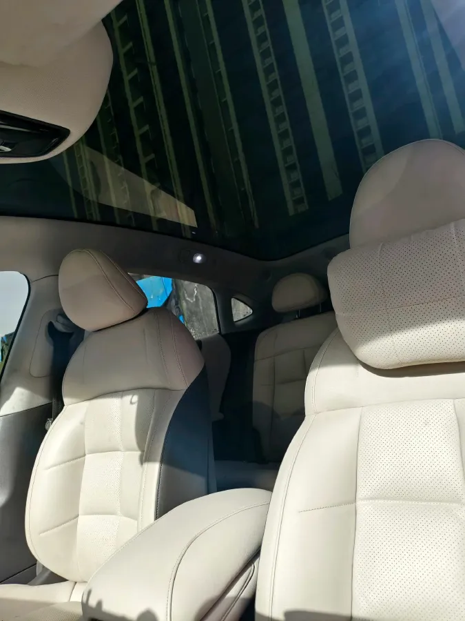 2024 IM L6 BEV 75KWH,autocango,china used car exporter,china ev exporter,chinese used car exporter,chinese used ev exporter