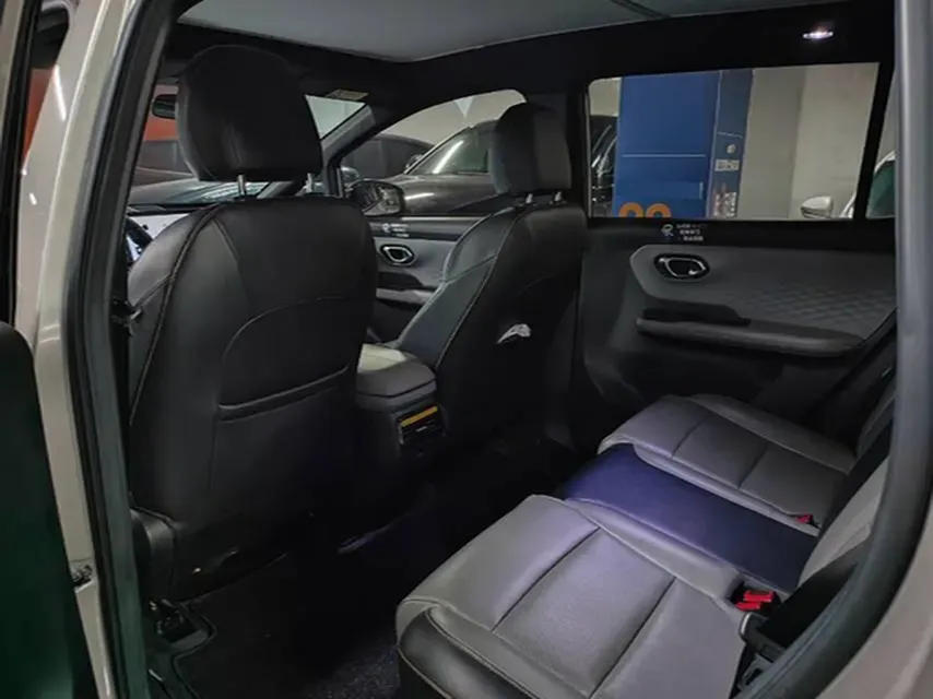 2022 Geely Okavango 1.8T 184HP L4 7DCT,autocango,china used car exporter,china ev exporter,chinese used car exporter,chinese used ev exporter