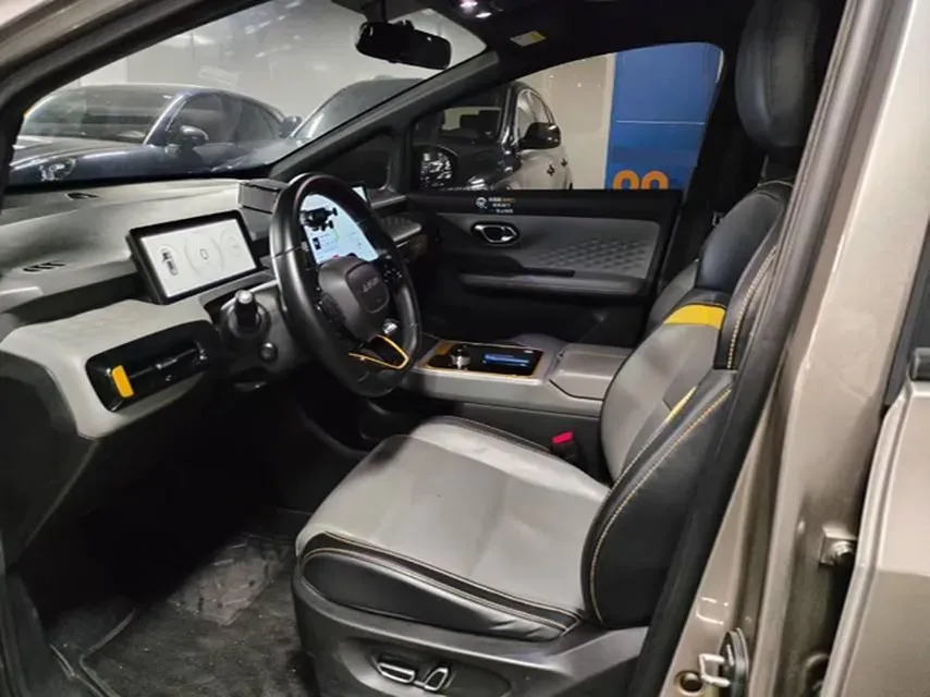 2022 Geely Okavango 1.8T 184HP L4 7DCT,autocango,china used car exporter,china ev exporter,chinese used car exporter,chinese used ev exporter