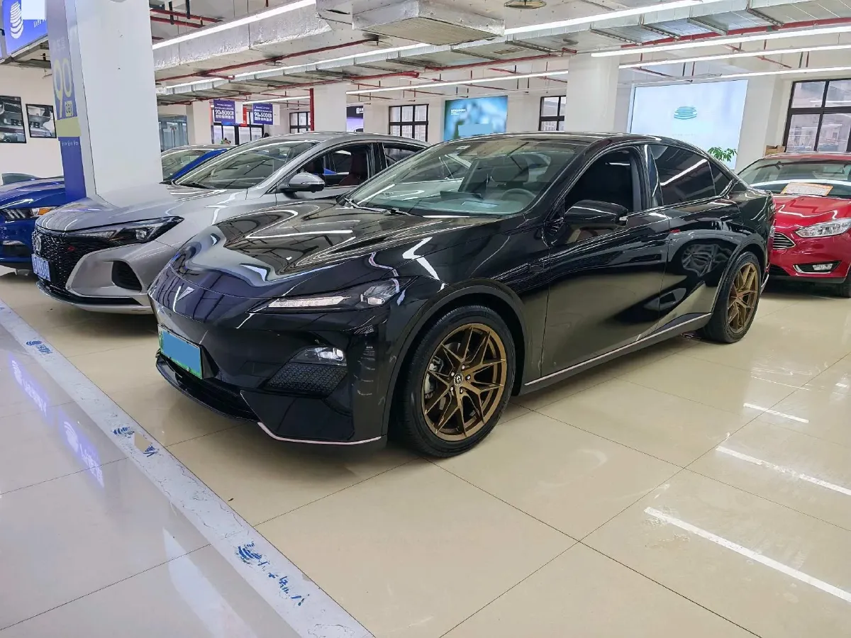 2022 DongFeng Forthing LingZhi EV BEV 68.4KWH,autocango,china used car exporter,china ev exporter,chinese used car exporter,chinese used ev exporter