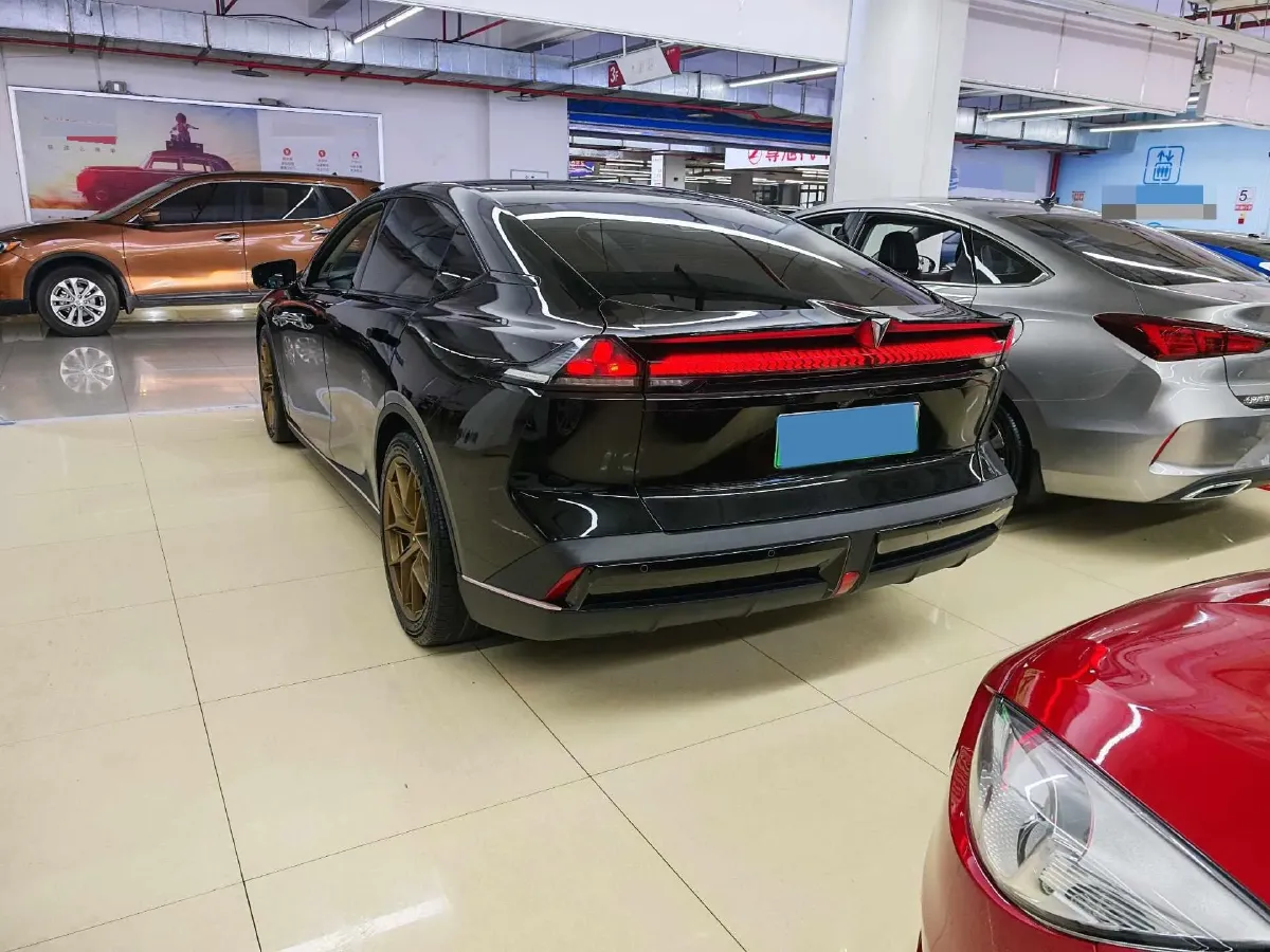 2022 DongFeng Forthing LingZhi EV BEV 68.4KWH,autocango,china used car exporter,china ev exporter,chinese used car exporter,chinese used ev exporter