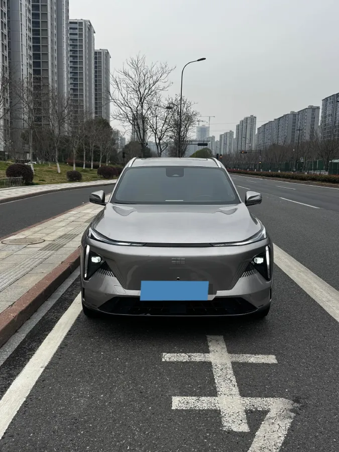 2023 Geely Galaxy L7 1.5T 163HP L4 3DHT PHEV 18.7KWH,autocango,china used car exporter,china ev exporter,chinese used car exporter,chinese used ev exporter