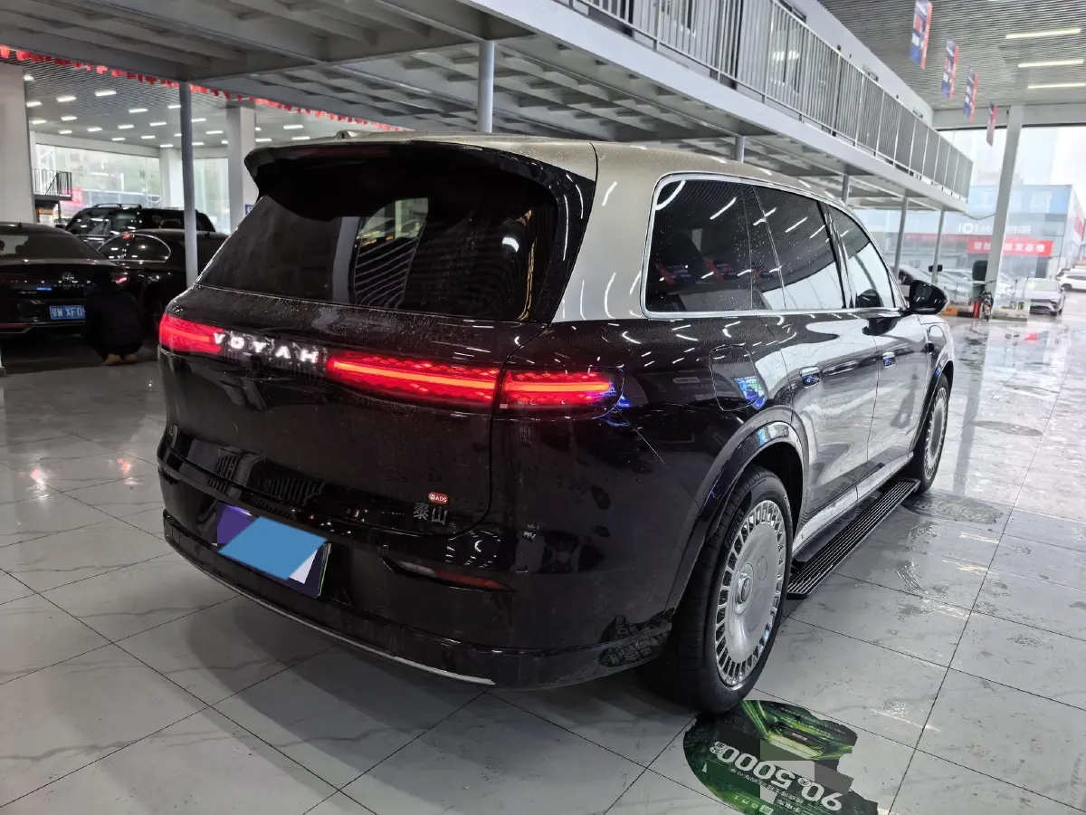 2026 Voyah 9L 1.5T 150HP L4 PHEV,autocango,china used car exporter,china ev exporter,chinese used car exporter,chinese used ev exporter