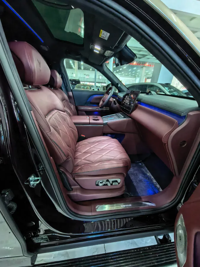 2026 Voyah 9L 1.5T 150HP L4 PHEV,autocango,china used car exporter,china ev exporter,chinese used car exporter,chinese used ev exporter