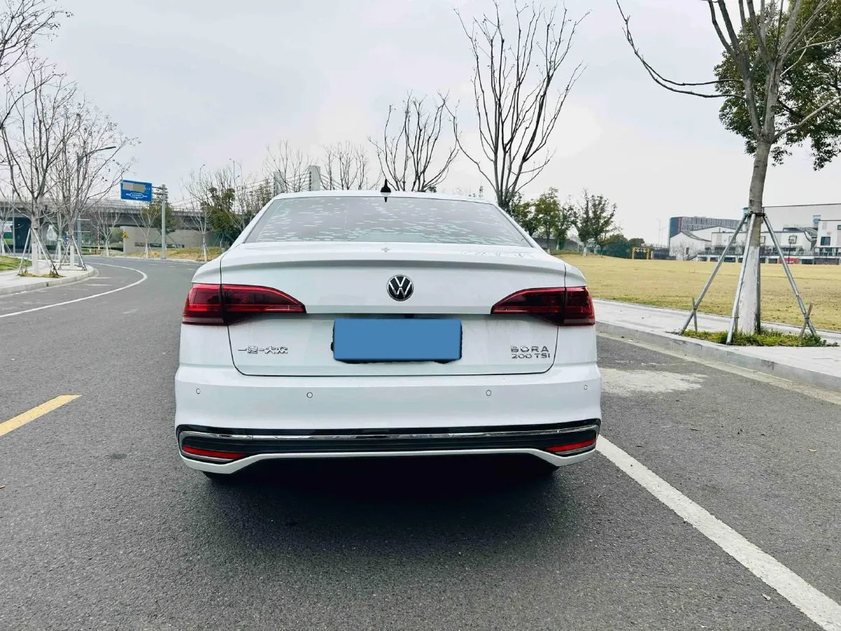 2023 Volkswagen Bora 1.2T 116HP L4 7DCT,autocango,china used car exporter,china ev exporter,chinese used car exporter,chinese used ev exporter
