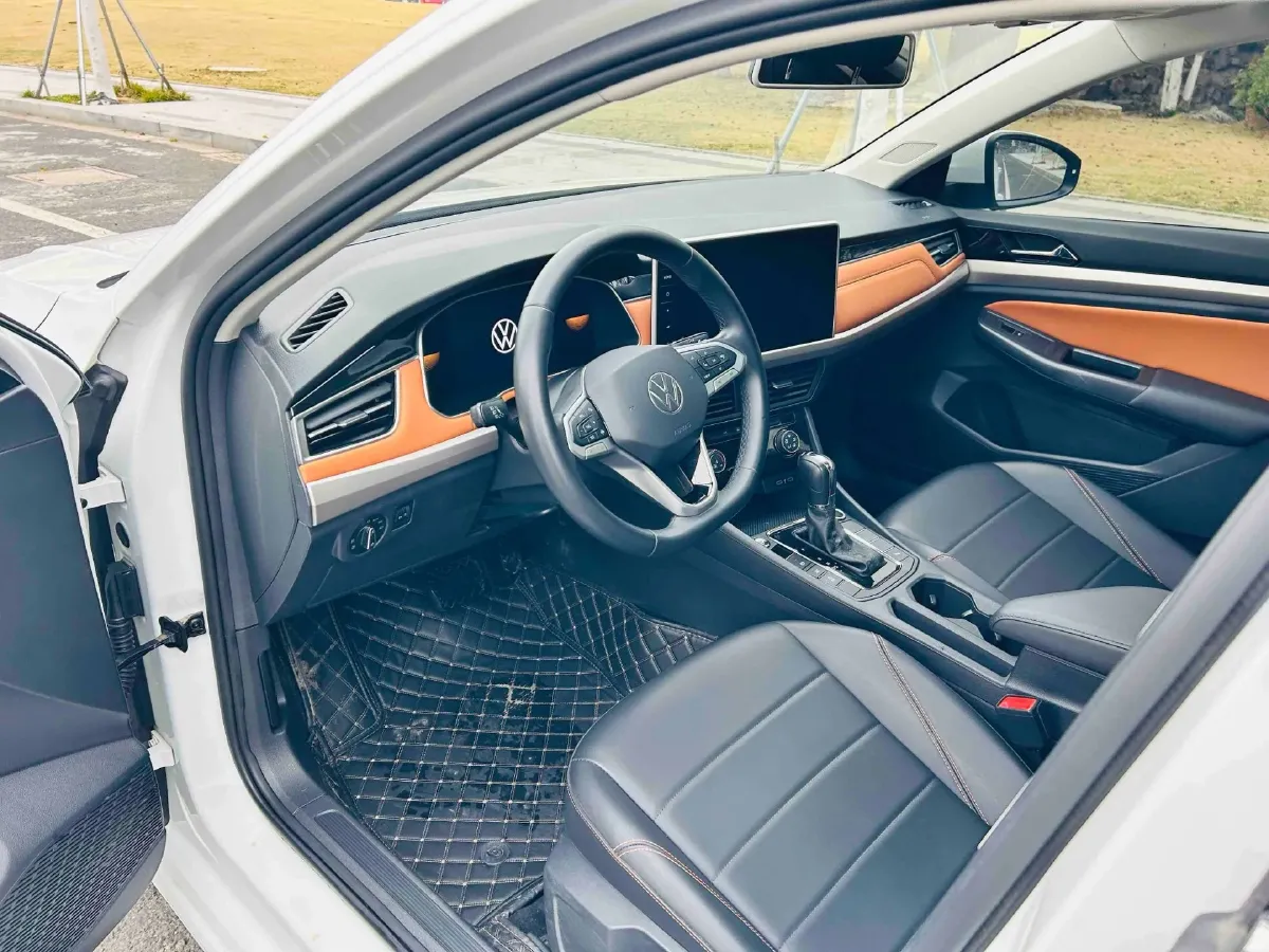 2023 Volkswagen Bora 1.2T 116HP L4 7DCT,autocango,china used car exporter,china ev exporter,chinese used car exporter,chinese used ev exporter