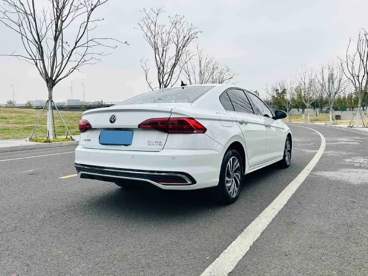 2023 Volkswagen Bora 1.2T 116HP L4 7DCT,autocango,china used car exporter,china ev exporter,chinese used car exporter,chinese used ev exporter