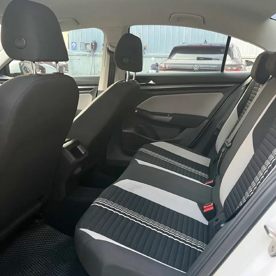 2023 Volkswagen Bora 1.2T 116HP L4 7DCT,autocango,china used car exporter,china ev exporter,chinese used car exporter,chinese used ev exporter