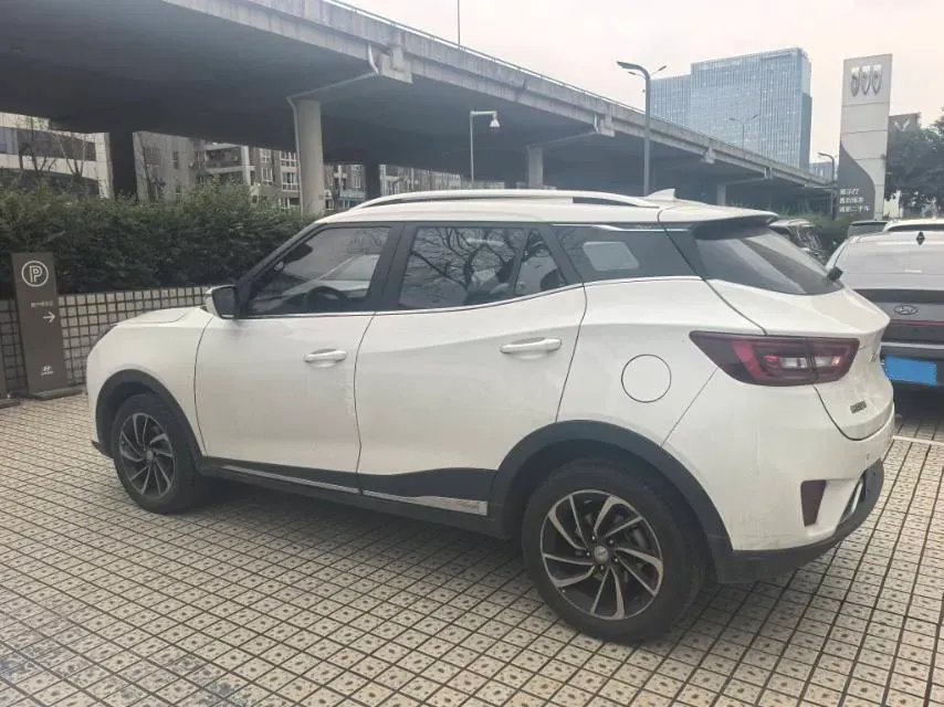 2017 Zotye T300 1.5T 144HP L4 CVT,autocango,china used car exporter,china ev exporter,chinese used car exporter,chinese used ev exporter