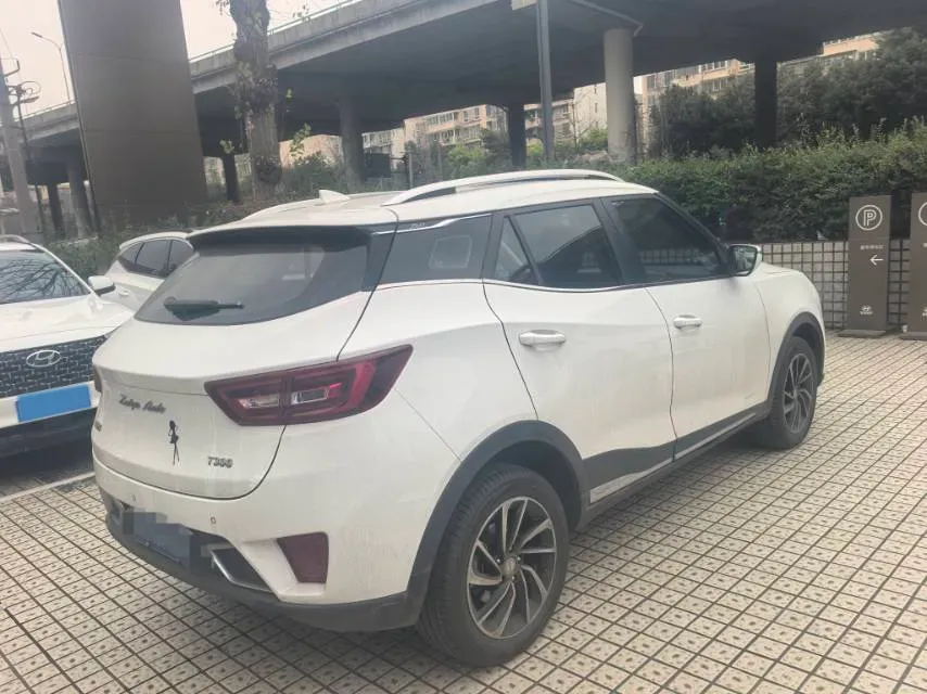 2017 Zotye T300 1.5T 144HP L4 CVT,autocango,china used car exporter,china ev exporter,chinese used car exporter,chinese used ev exporter