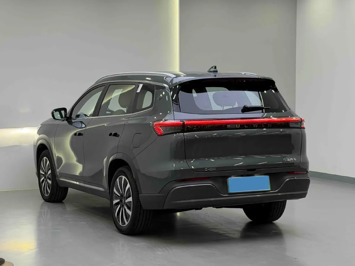 2025 Fulwin FulwinT8 1.5T 156HP L4 1DHT PHEV 18.67KWH,autocango,china used car exporter,china ev exporter,chinese used car exporter,chinese used ev exporter