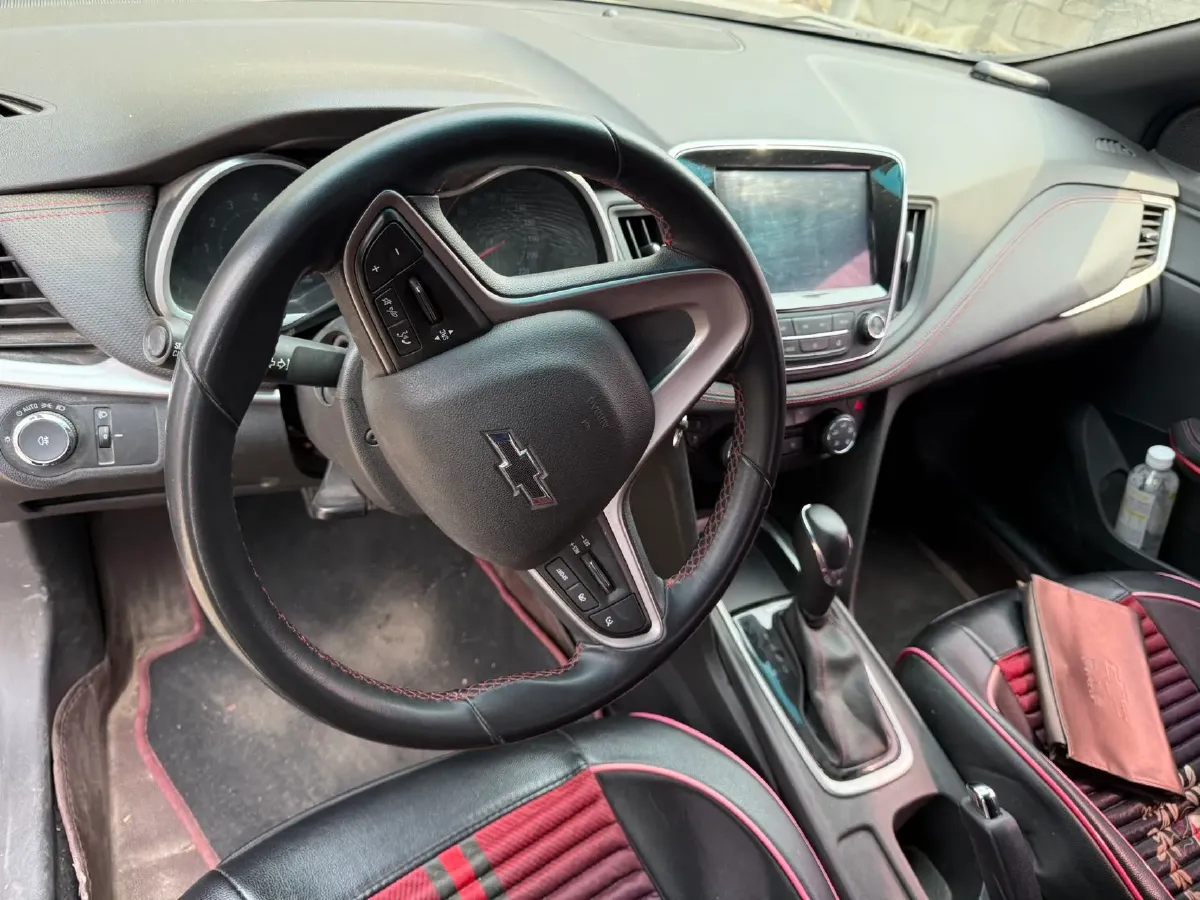 2019 Chevrolet Monza 1.3T 163HP L3 6AT,autocango,china used car exporter,china ev exporter,chinese used car exporter,chinese used ev exporter