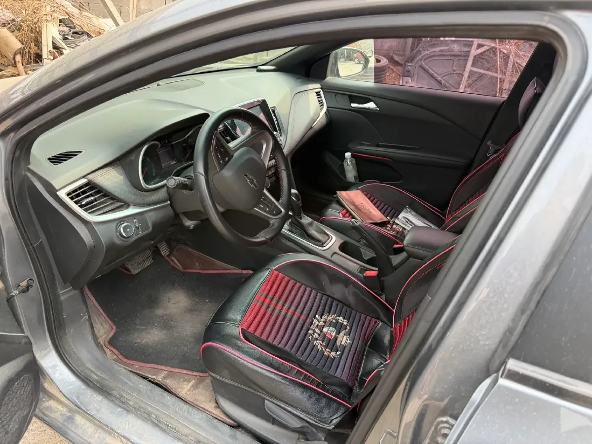 2019 Chevrolet Monza 1.3T 163HP L3 6AT,autocango,china used car exporter,china ev exporter,chinese used car exporter,chinese used ev exporter