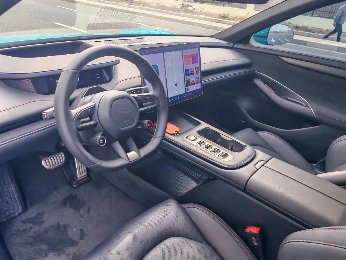 2024 MI SU7 BEV 101KWH,autocango,china used car exporter,china ev exporter,chinese used car exporter,chinese used ev exporter