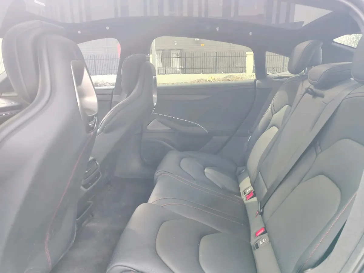 2024 MI SU7 BEV 101KWH,autocango,china used car exporter,china ev exporter,chinese used car exporter,chinese used ev exporter