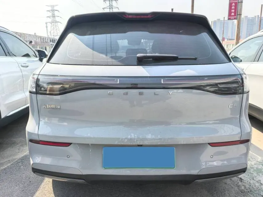 2024 LanDian E5 1.5L 110HP L4 E-CVT PHEV 17.52KWH,autocango,china used car exporter,china ev exporter,chinese used car exporter,chinese used ev exporter