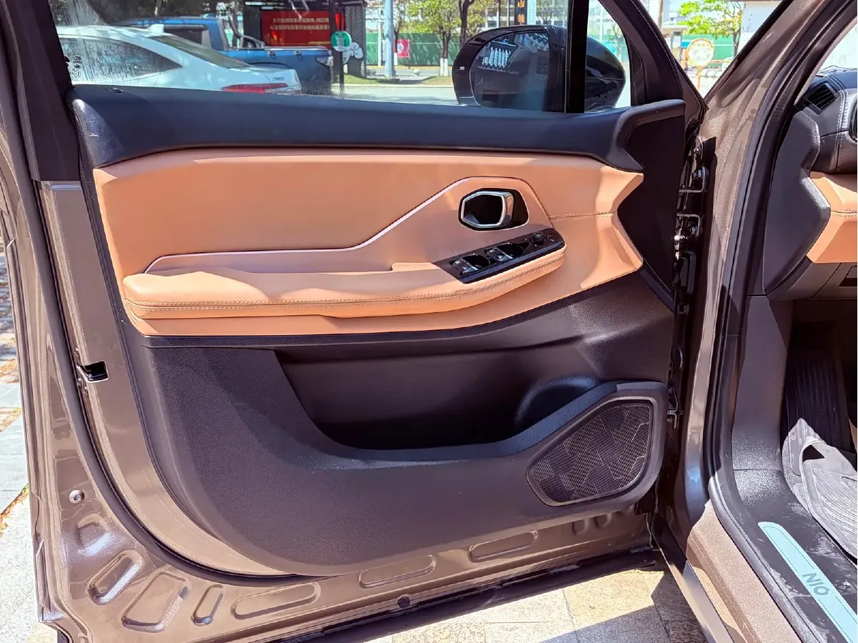 2018 NIO ES8 BEV 70KWH,autocango,china used car exporter,china ev exporter,chinese used car exporter,chinese used ev exporter