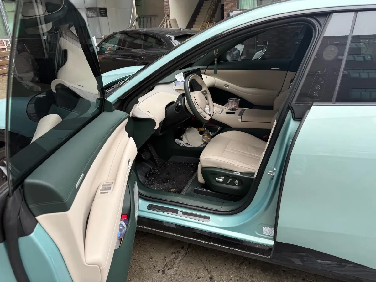 2025 MI YU7 BEV 101.7KWH,autocango,china used car exporter,china ev exporter,chinese used car exporter,chinese used ev exporter