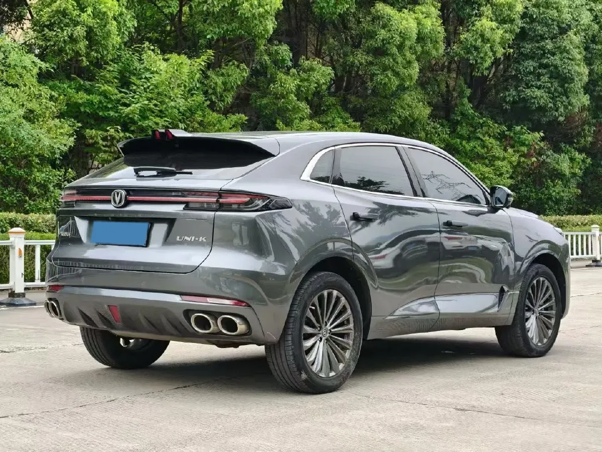 2021 ChangAn UNI-K 2.0T 233HP L4 8AT,autocango,china used car exporter,china ev exporter,chinese used car exporter,chinese used ev exporter