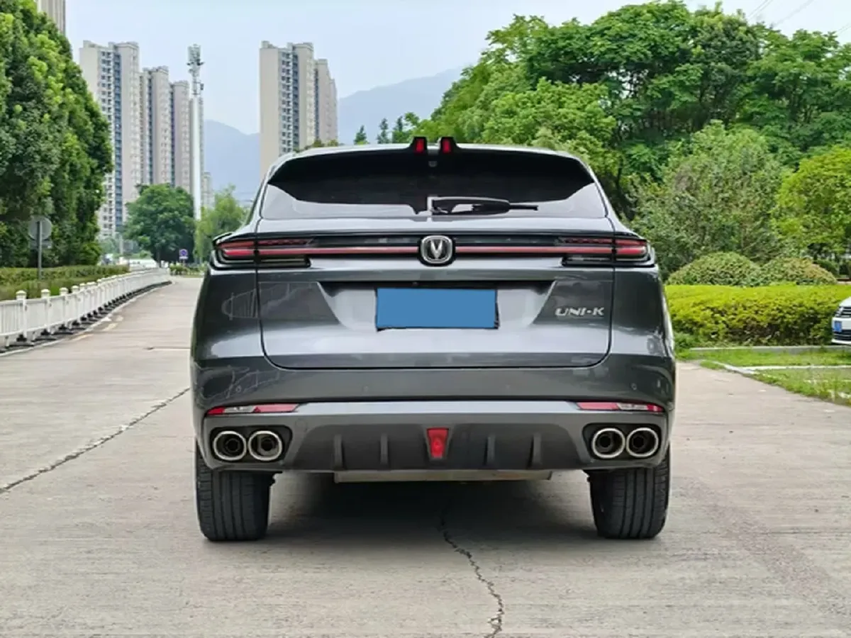 2021 ChangAn UNI-K 2.0T 233HP L4 8AT,autocango,china used car exporter,china ev exporter,chinese used car exporter,chinese used ev exporter