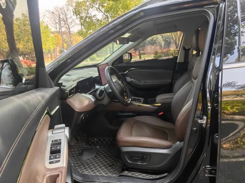 2024 GAC Trumpchi GS4 1.5T 177HP L4 7DCT,autocango,china used car exporter,china ev exporter,chinese used car exporter,chinese used ev exporter