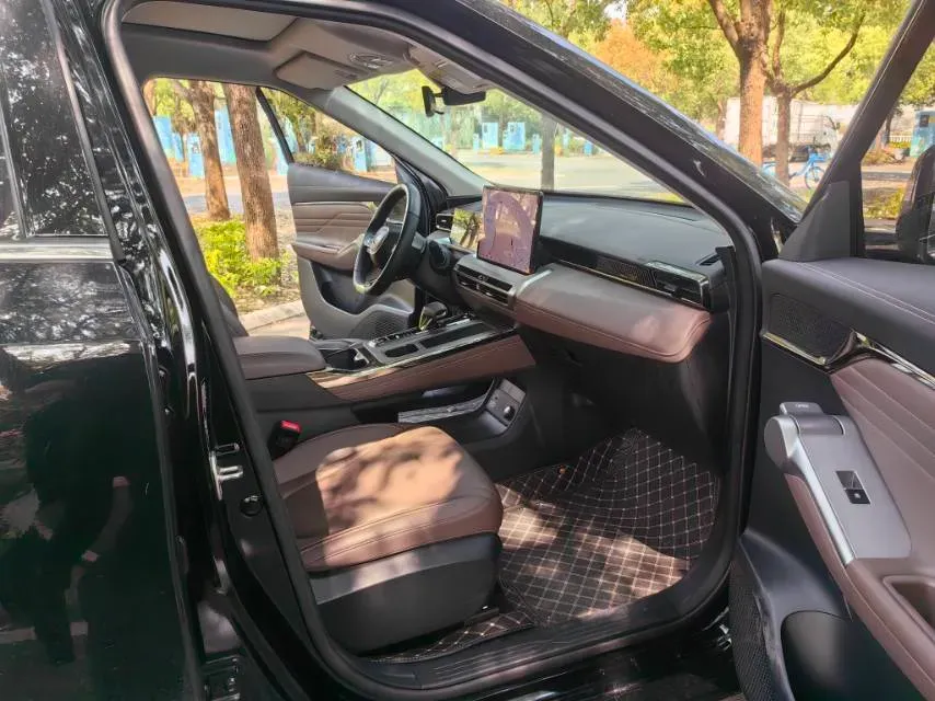 2024 GAC Trumpchi GS4 1.5T 177HP L4 7DCT,autocango,china used car exporter,china ev exporter,chinese used car exporter,chinese used ev exporter