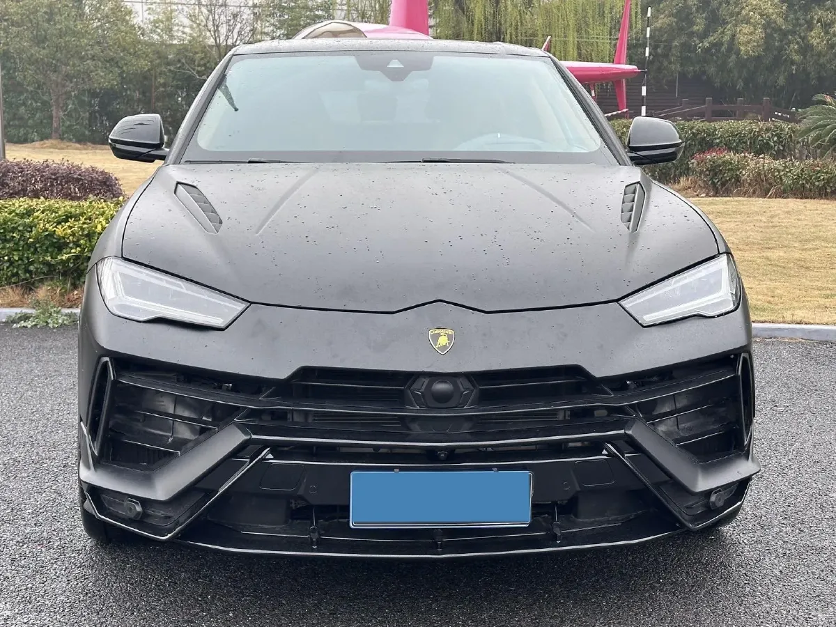 2023 Lamborghini Urus 4.0T 641HP V8 8AT,autocango,china used car exporter,china ev exporter,chinese used car exporter,chinese used ev exporter