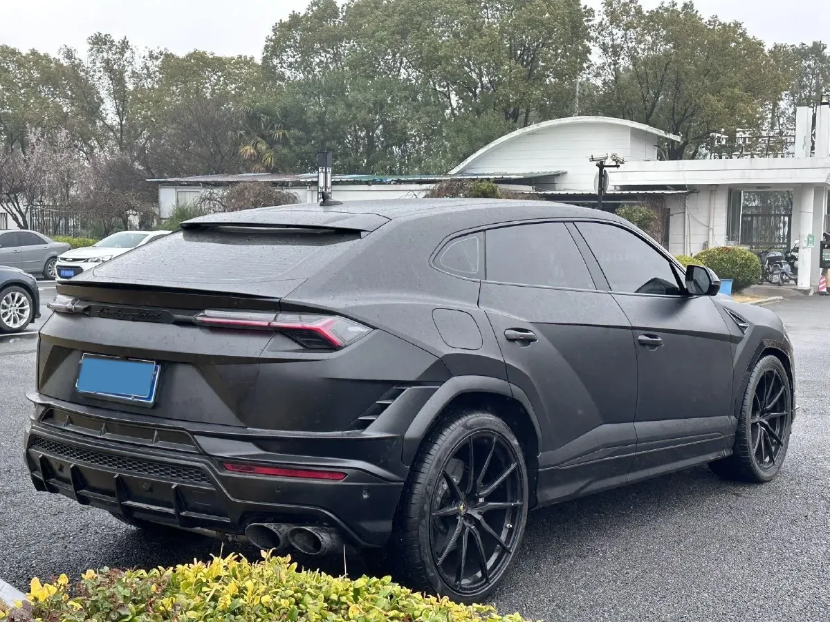2023 Lamborghini Urus 4.0T 641HP V8 8AT,autocango,china used car exporter,china ev exporter,chinese used car exporter,chinese used ev exporter