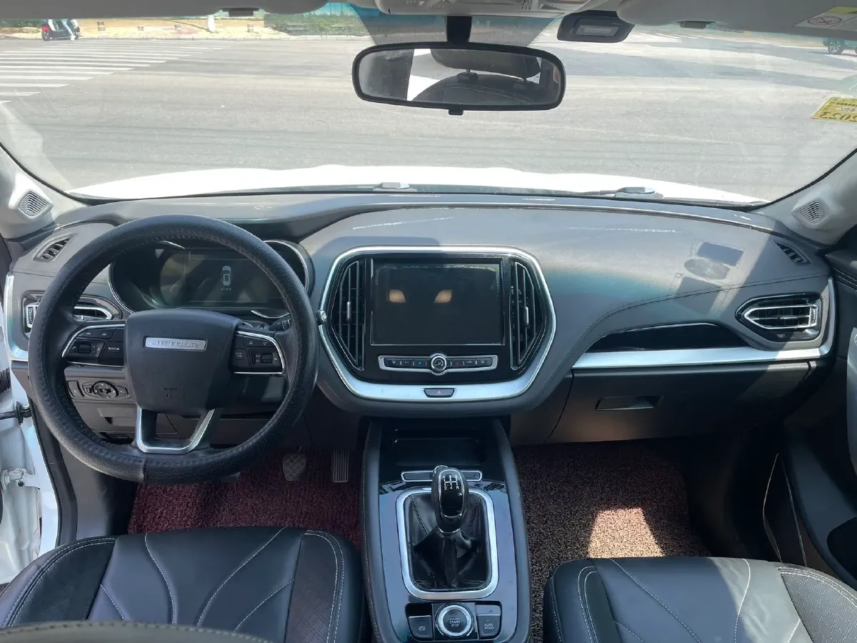 2018 DongFeng Fengon Fengon 580 1.5T 150HP L4 6MT,autocango,china used car exporter,china ev exporter,chinese used car exporter,chinese used ev exporter