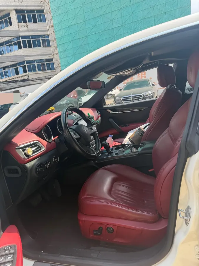 2018 Maserati Ghibli 3.0T 350HP V6 8AT,autocango,china used car exporter,china ev exporter,chinese used car exporter,chinese used ev exporter