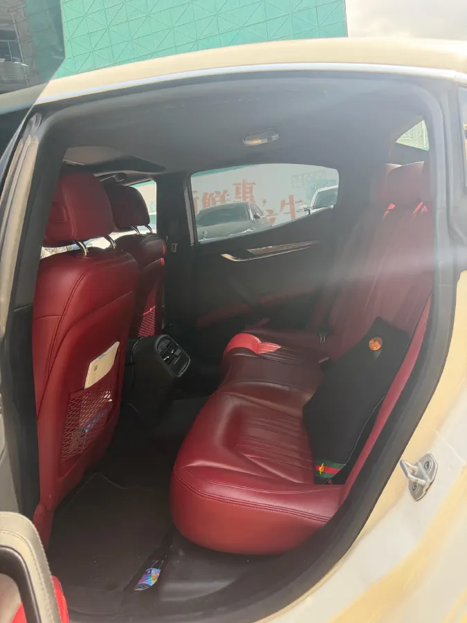 2018 Maserati Ghibli 3.0T 350HP V6 8AT,autocango,china used car exporter,china ev exporter,chinese used car exporter,chinese used ev exporter