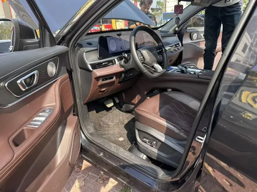 2024 Chery Tiggo 8 PRO 2.0T 254HP L4 8AT,autocango,china used car exporter,china ev exporter,chinese used car exporter,chinese used ev exporter