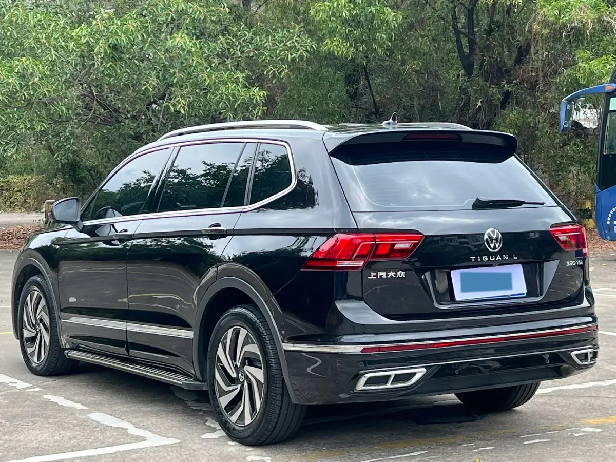2024 Volkswagen Tiguan L 2.0T 186HP L4 7DCT,autocango,china used car exporter,china ev exporter,chinese used car exporter,chinese used ev exporter