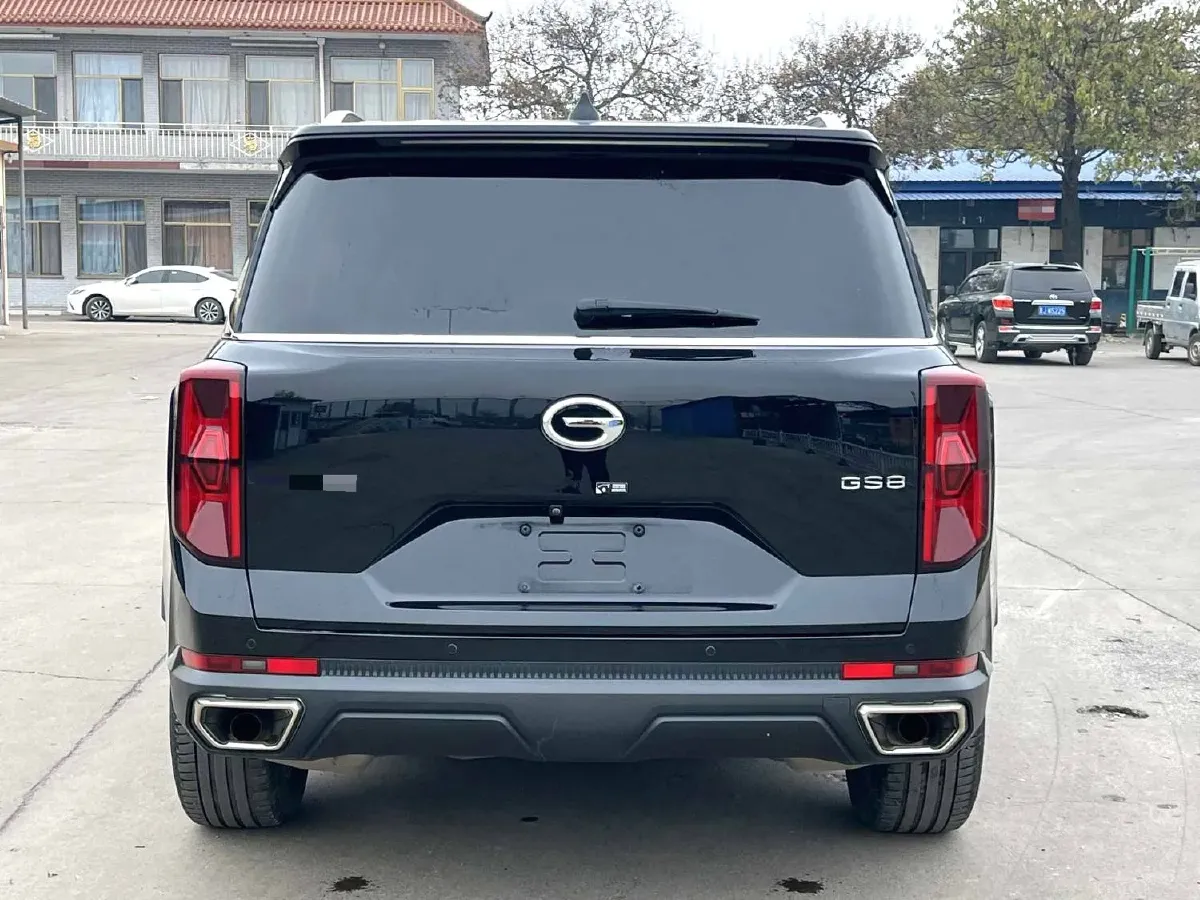 2022 GAC Trumpchi GS8 2.0T 252HP L4 8AT,autocango,china used car exporter,china ev exporter,chinese used car exporter,chinese used ev exporter