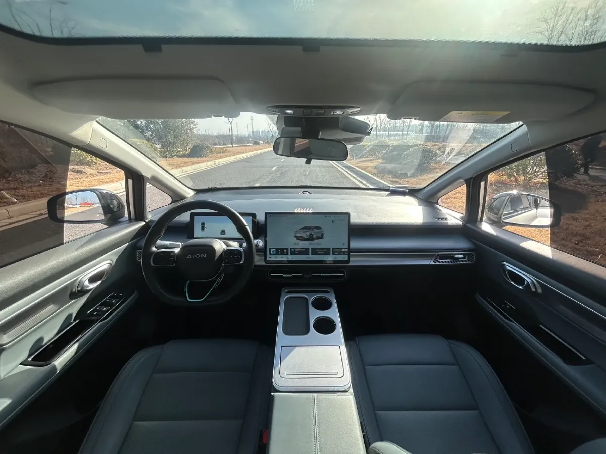 2023 GAC Trumpchi GS4 1.5T 177HP L4 6AT,autocango,china used car exporter,china ev exporter,chinese used car exporter,chinese used ev exporter