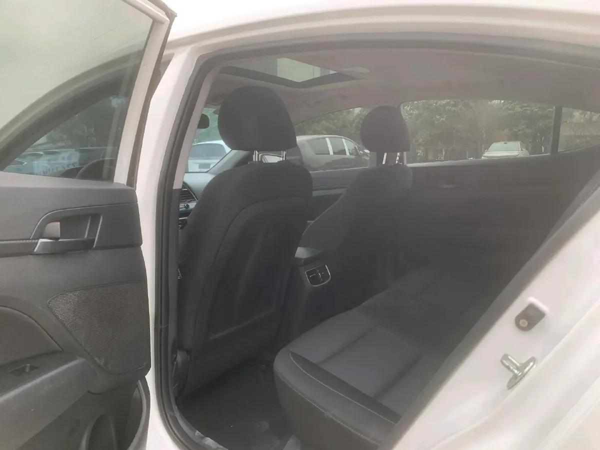 2016 Hyundai Elantra 1.4T 130HP L4 7DCT,autocango,china used car exporter,china ev exporter,chinese used car exporter,chinese used ev exporter