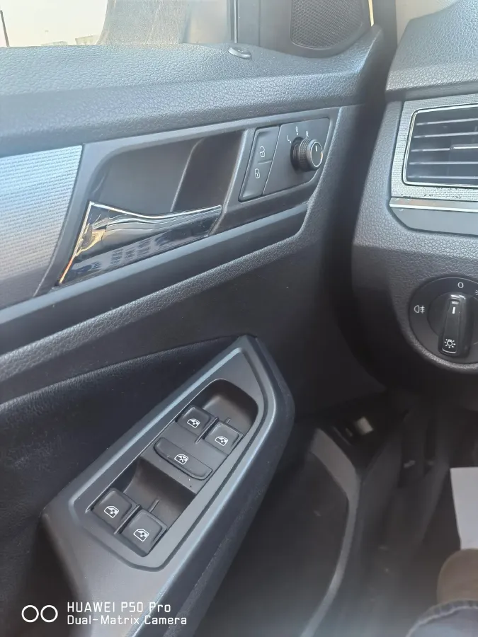 2019 Volkswagen Bora 1.5L 112HP L4 5MT,autocango,china used car exporter,china ev exporter,chinese used car exporter,chinese used ev exporter