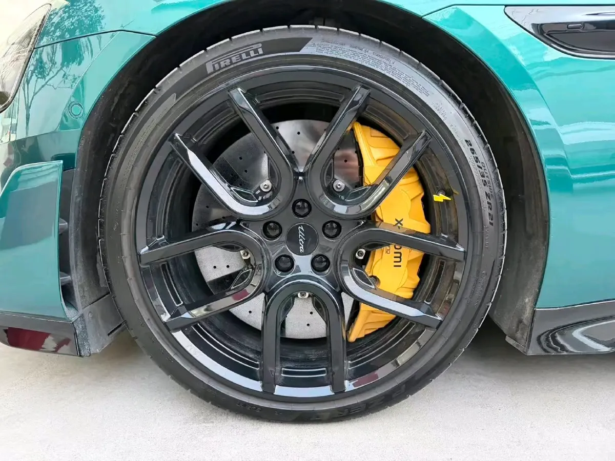 2025 MI SU7 Ultra BEV 93.7KWH,autocango,china used car exporter,china ev exporter,chinese used car exporter,chinese used ev exporter